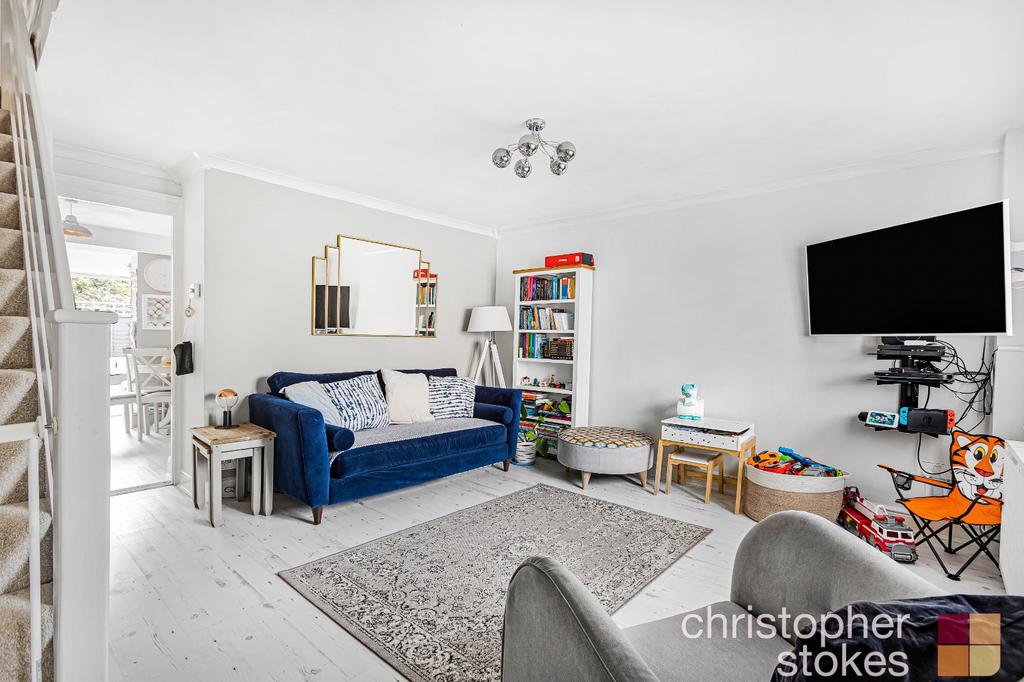 Cranleigh Close, Cheshunt, EN7 3 bed semidetached house for sale £