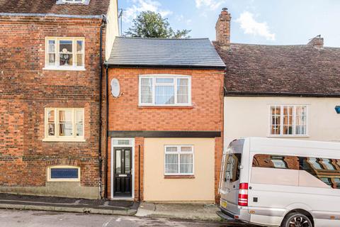 2 bedroom terraced house for sale, Silver Street, Newport Pagnell MK16