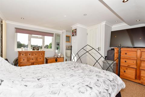 62 Northdown Road, Welling, DA16 1NA