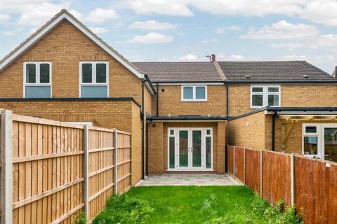undefined, Cherwell Avenue,  Kidlington,  OX5