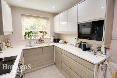 4 bedroom detached house for sale - Wharfedale, Carlton Colville