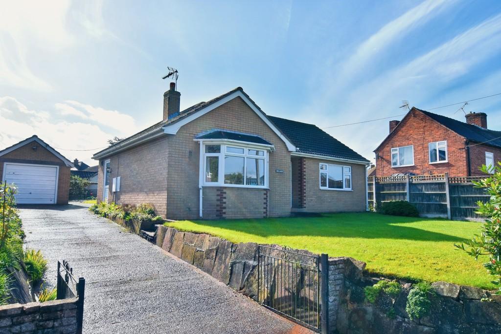 Salisbury Road, Market Drayton 3 bed detached bungalow for sale £265,000