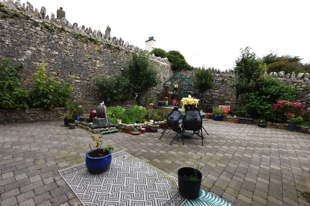 Courtyard Garden