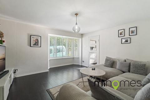 111 Worlds End Lane, Enfield, EN2 7RG