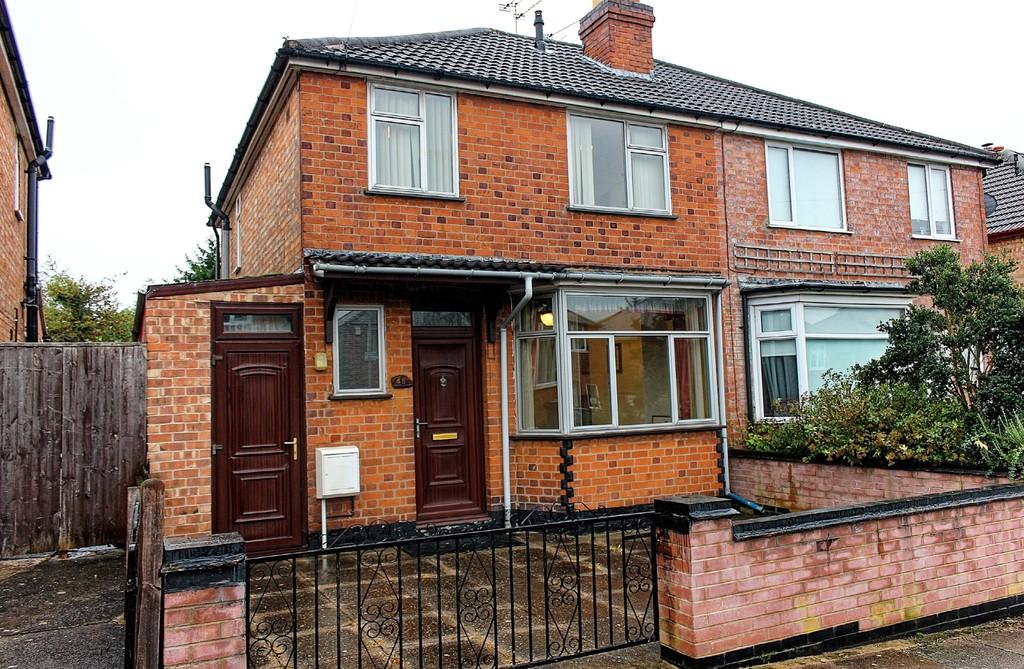 Landseer Road, Clarendon Park, Leicester 3 bed semidetached house for