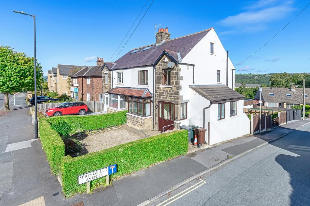 Springs Lane, Ilkley, West Yorkshire... 3 bed semidetached house for