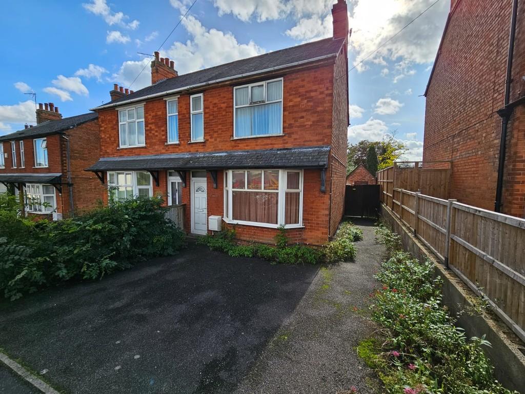 Welby Lane, Melton Mowbray 2 bed semidetached house £170,000
