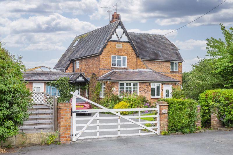 22 Birchin Lane, Nantwich 5 bed detached house for sale £745,000