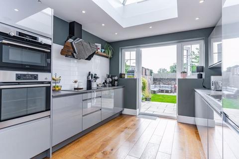 3 Albert Street, Markyate, St Albans, AL3 8HY