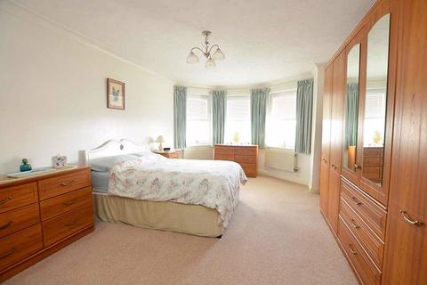 3 bedroom apartment for sale, CLEVELAND ROAD ROUNDHAM PAIGNTON