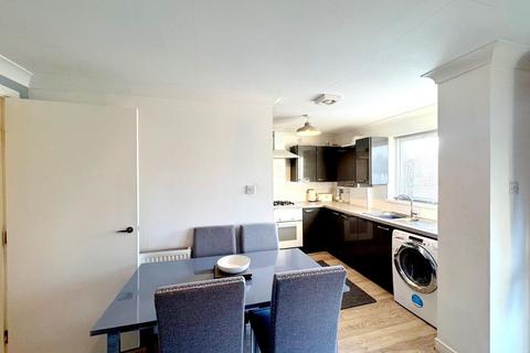 2 bedroom apartment for sale, Strathblane Gardens, Anniesland