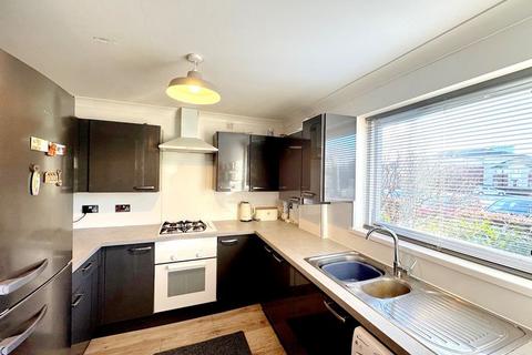 2 bedroom apartment for sale, Strathblane Gardens, Anniesland