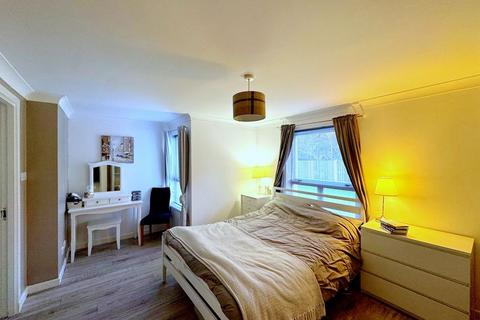 2 bedroom apartment for sale, Strathblane Gardens, Anniesland