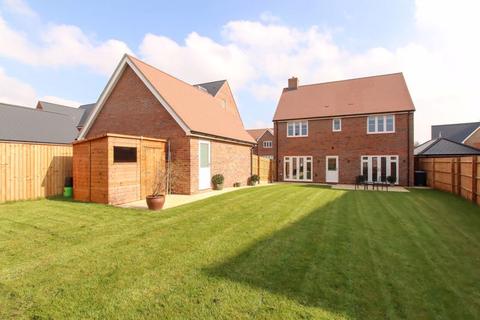 4 bedroom detached house for sale, Tring