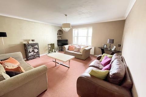 4 bedroom end of terrace house for sale, MAIDENHEAD SL6