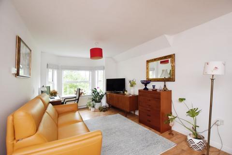 Flat 20, Bartholomew Court Spire View, Salisbury, SP2 7GB