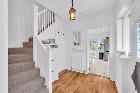 3 bedroom semi-detached house for sale, Sandringham Road, Bromley