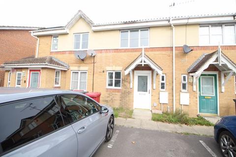 2 bedroom terraced house to rent, Scholars Walk, Slough, SL3