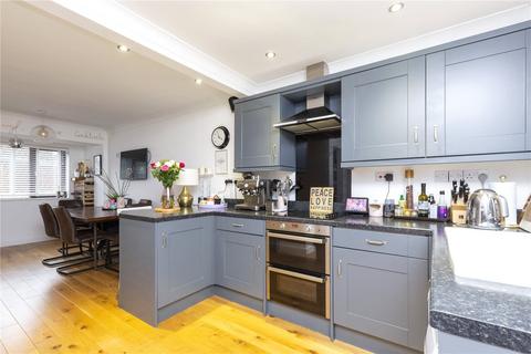 32 Meadow View, Stoford, Yeovil, BA22 9UL