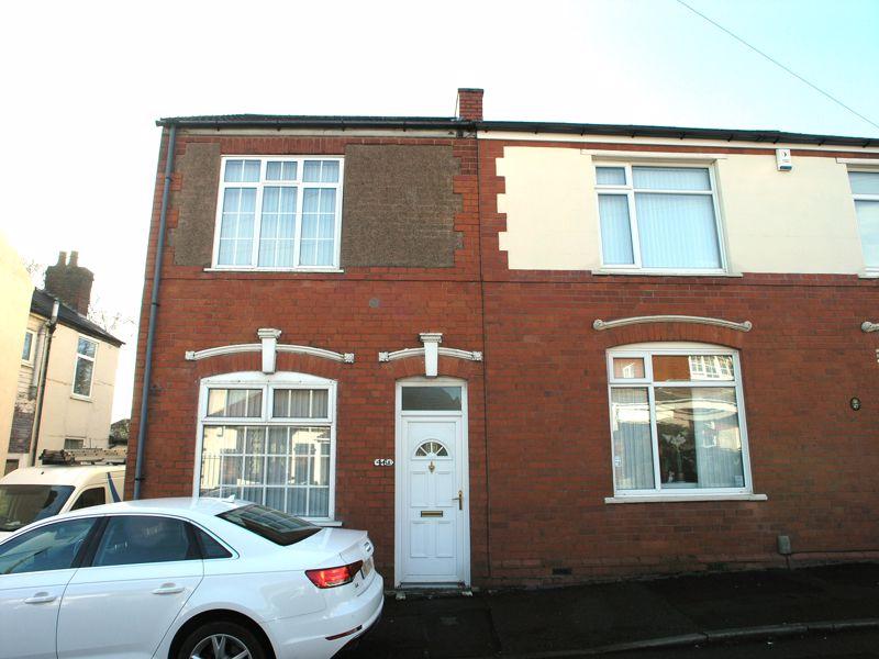 Ward Street, Bilston WV14 2 bed semidetached house £700 pcm (£162 pw)