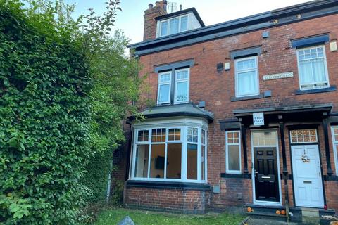 6 bedroom terraced house to rent, Leeds LS2