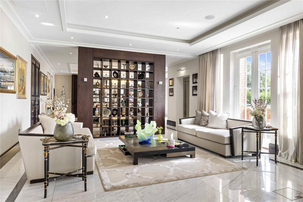 Formal Drawing Room