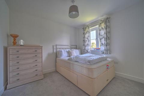 9 Granite Close, South Molton, EX36 3FD