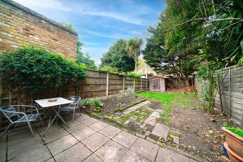171 Swaton Road, London, E3 4EP