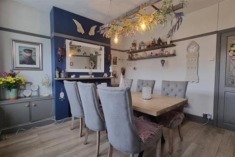 303 Alcester Road, Hollywood, Birmingham, B47 5HJ