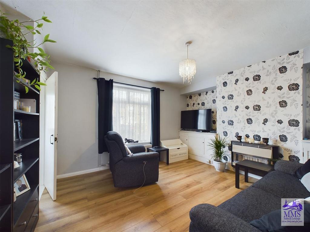 Darnley Road, Strood 3 bed terraced house for sale £240,000