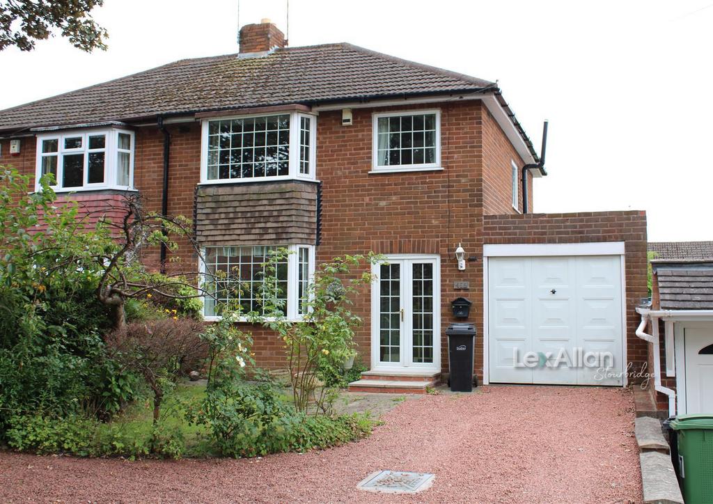 Himley Road, Gornal Wood, Dudley 3 bed semidetached house for sale £