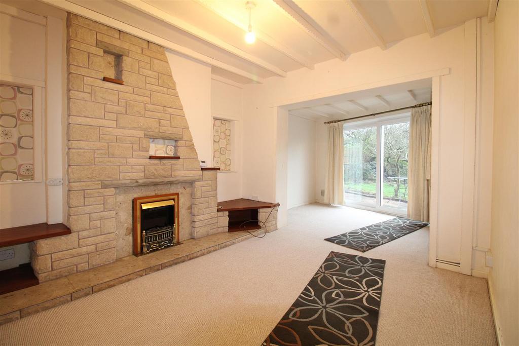 Heath Farm Road, Stourbridge 3 bed detached house for sale £405,000