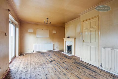 28 Helliwell Lane, Deepcar, Sheffield, S36 2QH