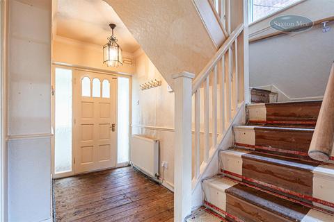 28 Helliwell Lane, Deepcar, Sheffield, S36 2QH