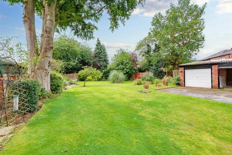Flat 1, Glenroy, 14 Ashlands, Sale, M33 5PD
