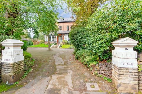 Flat 1, Glenroy, 14 Ashlands, Sale, M33 5PD