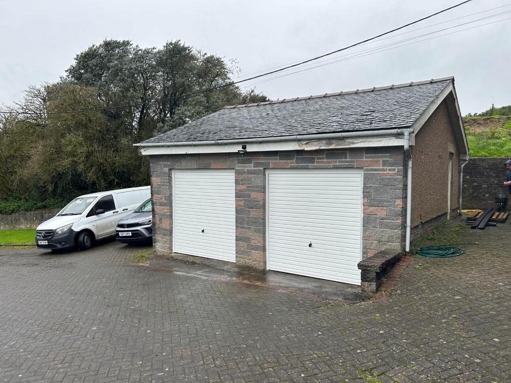 Garage.jpg