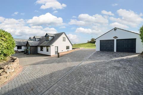 5 bedroom detached house for sale, Wooda Road, Northam, Bideford