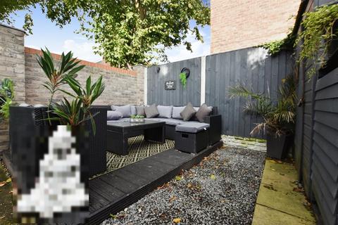 12 Barrow Lane, Hessle, HU13 0PH