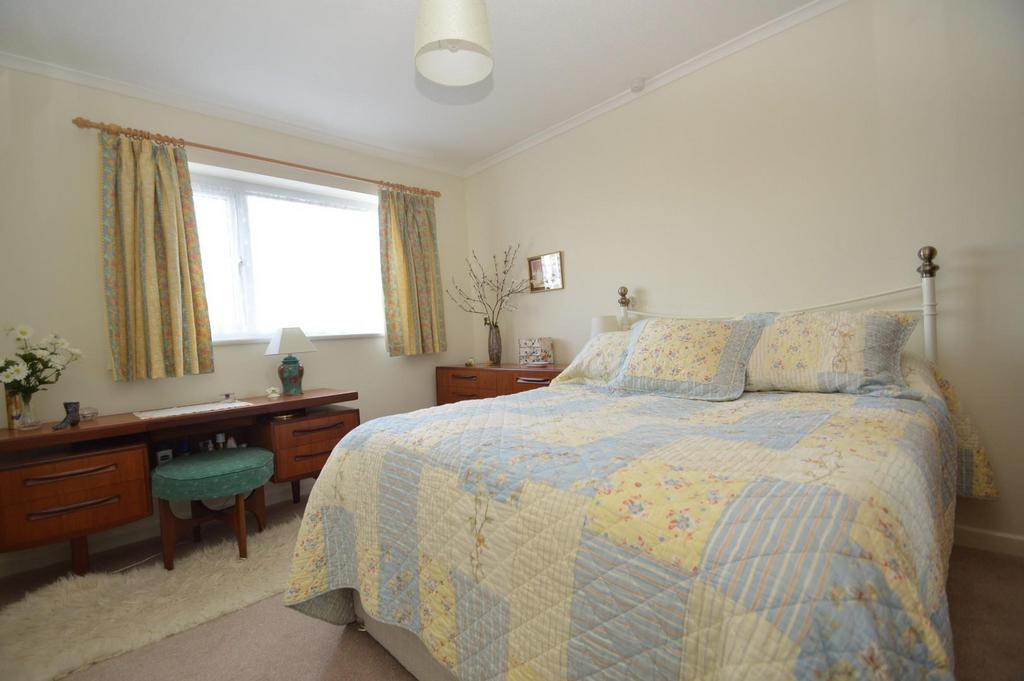 Bedroom 1.JPG