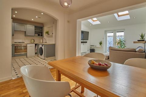 22 Adrian Drive, Barwell, Leicester, LE9 8GA
