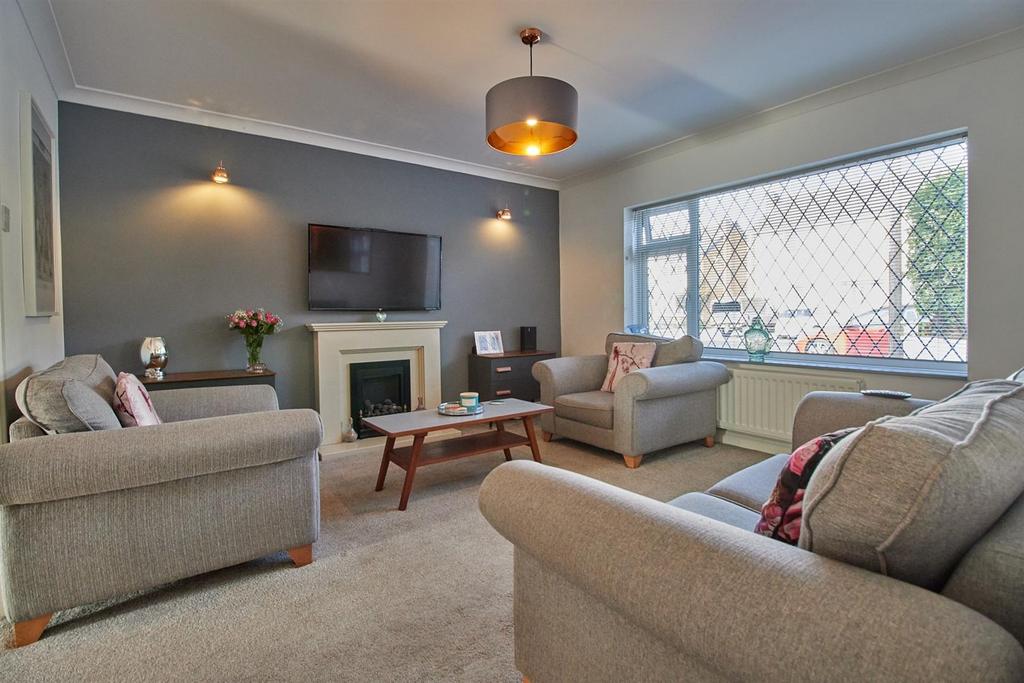 Front lounge