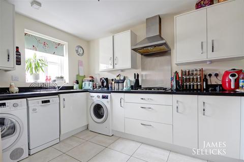 74 Devana Way, Great Glen, Leicester, LE8 9AE