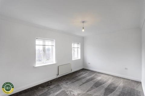 3 Pasture Gardens, Norton, Doncaster, DN6 9GH