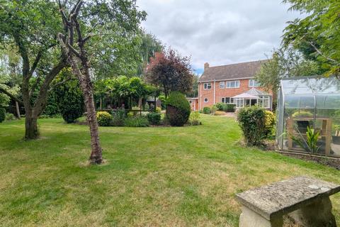 3 bedroom detached house for sale, Worcester Road, Hanley Swan