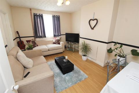 54 Rosedale Road, Northampton, NN2 7QF