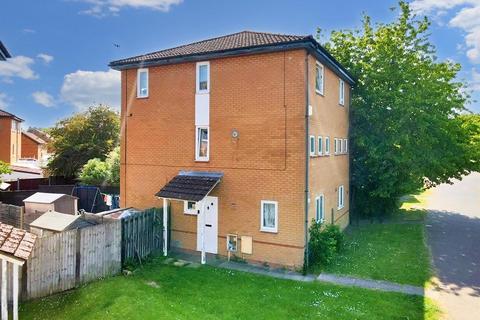 3 bedroom semi-detached house for sale - Dulverton Drive, Furzton, Milton Keynes