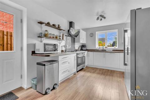 10 Langston Way, Bidford On Avon, Alcester, B50 4FZ