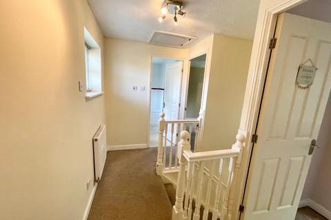 3 Botham Fields, Huddersfield, HD3 4PJ