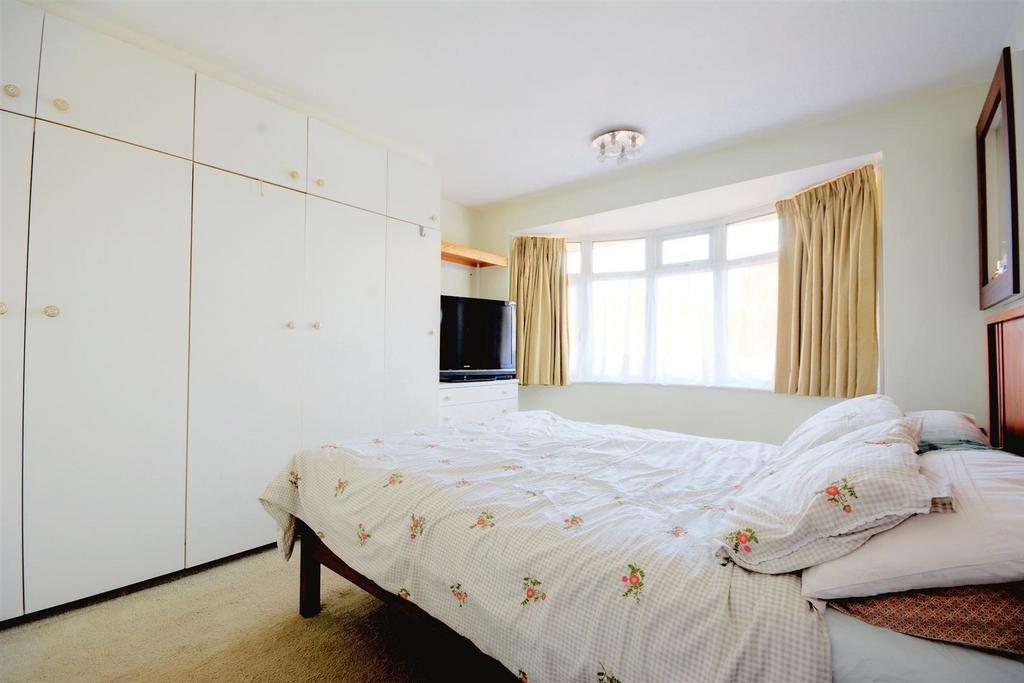 Bedroom 1.jpeg
